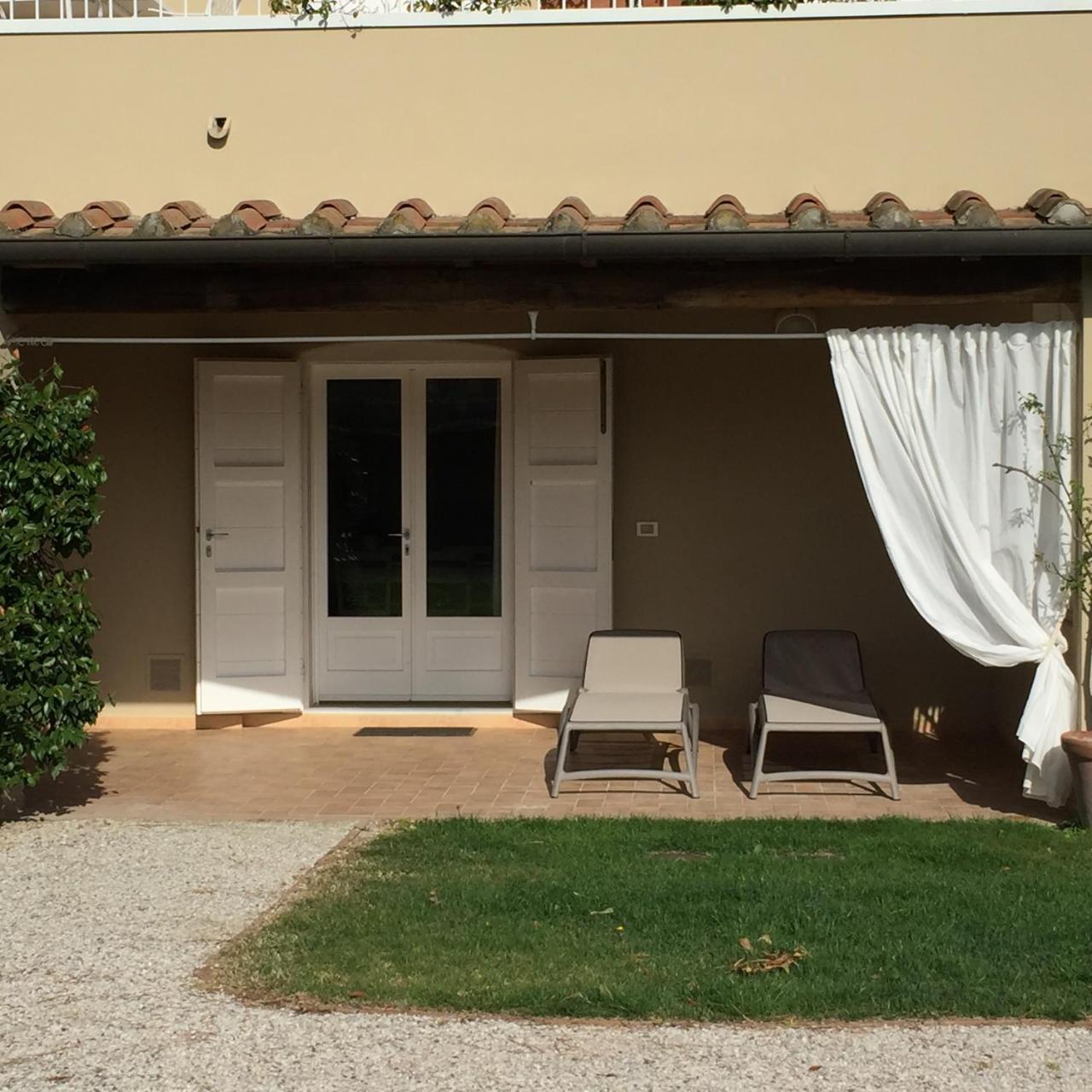 Relais Le Fornacelle Aparthotel Castagneto Carducci Exterior photo
